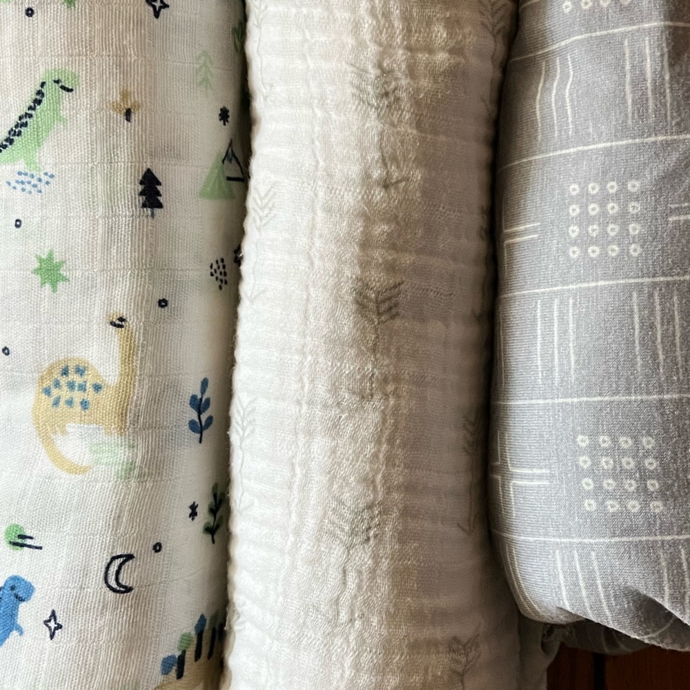 Lot of 6 Swaddles / Baby Blankets